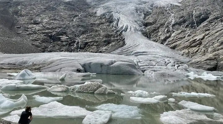 Der Schlatenkees-Gletscher: Hier sieht man, wie die Zunge schmilzt | © DAV Summit Club